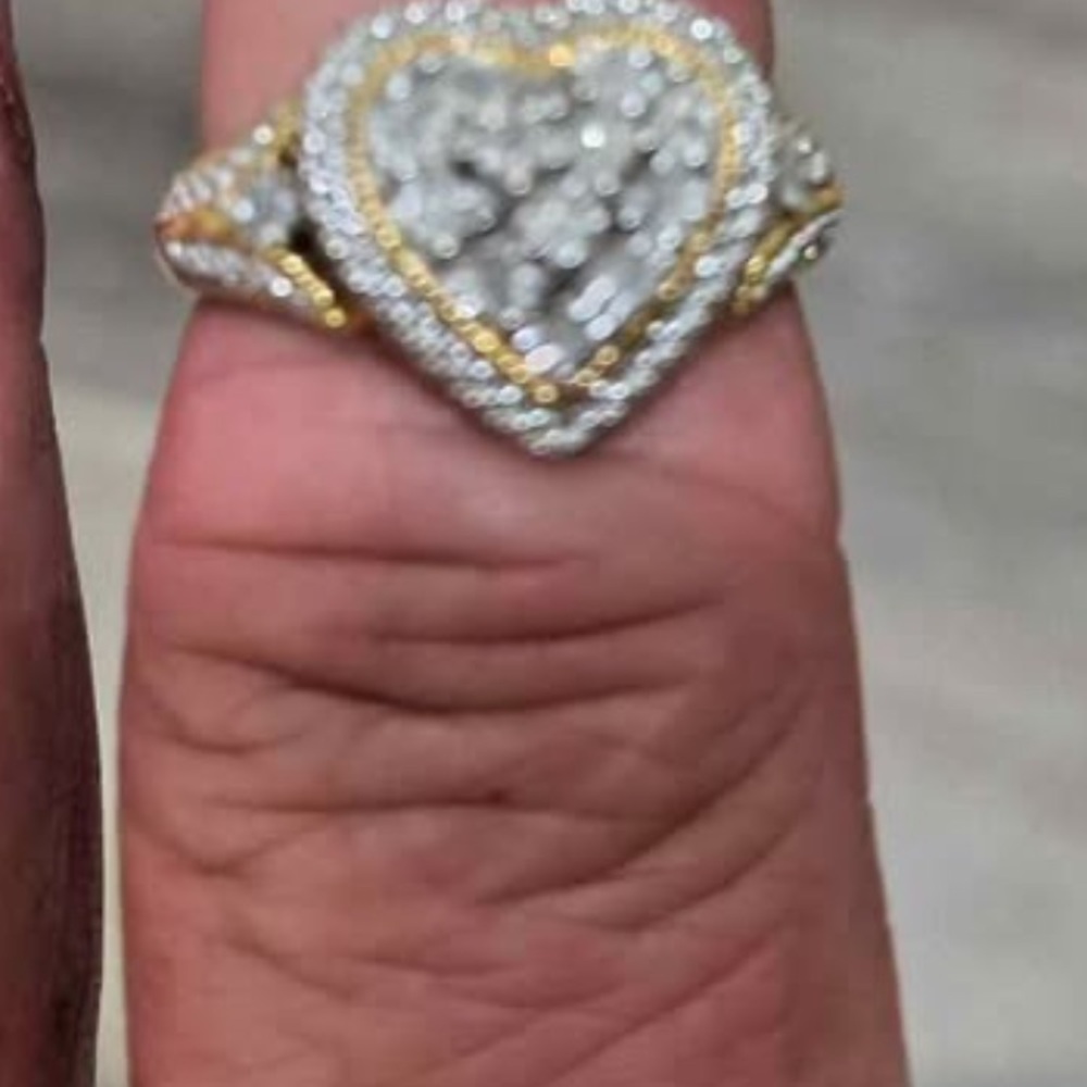 Elegant Gold and Silver Heart Ring